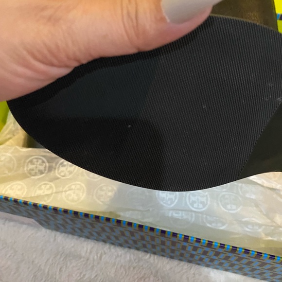 COPY - Tory Burch Riding Boots ..Beautiful..LIKE NEW !!! Never worn . - Picture 4 of 12